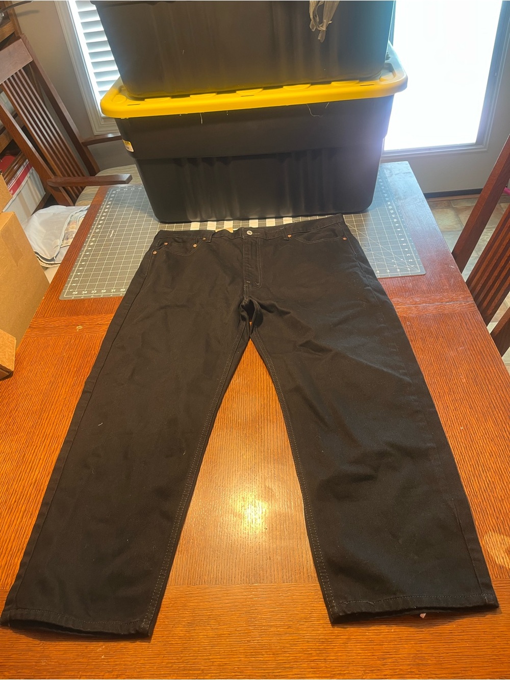 Levi's 550 Men's Black Relaxed Fit Jeans 44x29